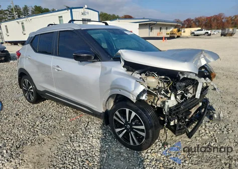 2018 Nissan Kicks S from USA, damaged, VIN 3N1CP5CU9JL534853